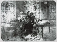 Visualizza portrait of a family anteprime su
