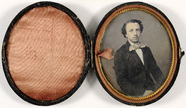 Miniaturansicht Vorschau von Portrait of a young gentleman with tie