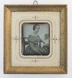 Thumbnail af Porträt einer unbekannten Dame, halbfigurig, …