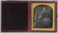 Thumbnail preview van Three quarter seated portrait of a lady with …