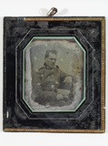 Thumbnail af Portrait of unknown officer.