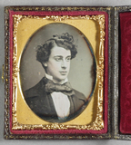 Stručný náhled Head and shoulders portrait of a young man, c…