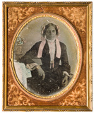 Prévisualisation de Portrait of a seated woman with bonnet, a tab… imagettes
