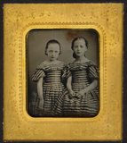 Thumbnail af Portrait of two children in a similar dress, …