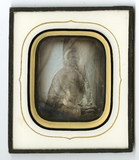 Thumbnail af Portrett av sittende kvinne. Portrait of a se…