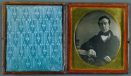 Visualizza Herrenporträt, USA, ca. 1846 anteprime su