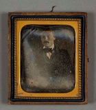 Thumbnail af Bildnis eines jungen Mannes mit Schnurrbart.