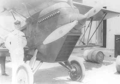 Curtiss Hawk jager van het KNIL op MVKMorokrembangan voor oefeningen met de MLD