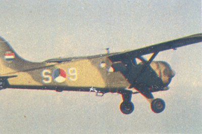 Beaver met registratie S-9, in de vlucht; fotokopie uit tijdschrift.