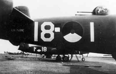 Middelzware bommenwerpers North American B-25C/D Mitchell  (1947-1954) , registratienummers R-1 en A-18, op MVKV