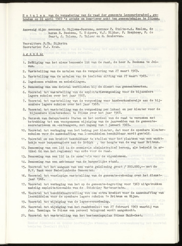Notulen van de gemeenteraad van Leeuwarderadeel 1969-04-24