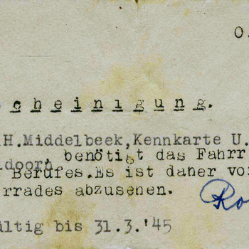 ontheffingsbewijs op naam van J.H. Middelbeek voor inbeslagname fiets, 15-12-1944