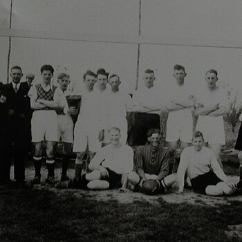 Voetbalclub Excelsior Huissen  8 Mei 1938 te Bemmel.