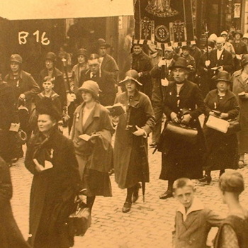 Processie met Huissense mensen in Kevelaar Dld 1920/1930