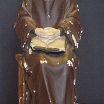 Devotiebeeld van gips voorstellend de heilige Theresia van Avila ca. 1950