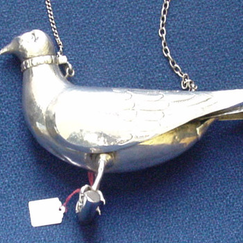 Vogel van zilver zogenaamd koningszilver van schutterij Eendracht Maakt Macht Ooy 1950