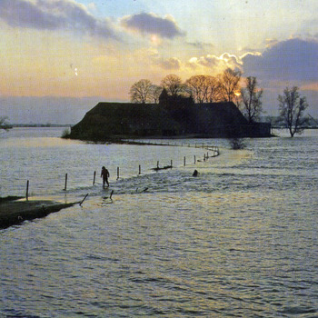 Ansichtkaart van de havezate De Loowaard in Loo in 1977
