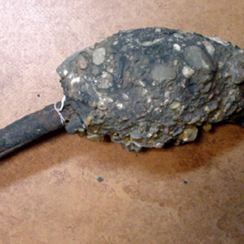 Pioniersbijl van ijzer Romeins gevonden in de Bijland uit de periode 12 v. Chr. tot 450 n. Chr.