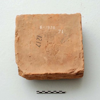 Baksteen van bouwkeramiek uit de Romeinse tijd