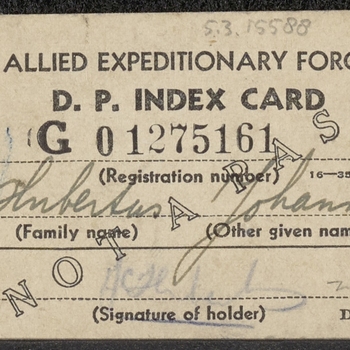 Allied Expeditionary Force D.P. Index Card G 01275161 op naam van Hubertus, Johannes