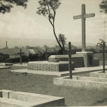 Nederlands Indië; begraafplaats, graf