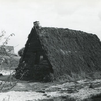 Plaggenhut in openluchtmuseum Schoonoord, 1959