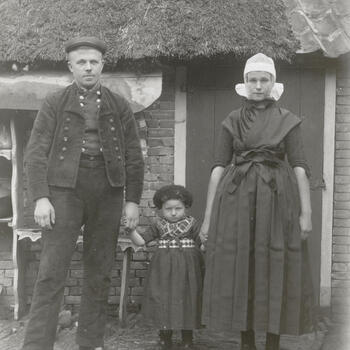 Familie Klooster-Visscher uit Rouveen, circa 1915