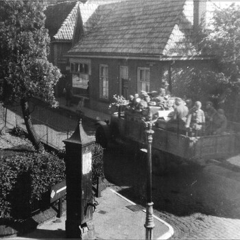 Aalten 1945, (de Kattenberg) vluchtende Duitsers