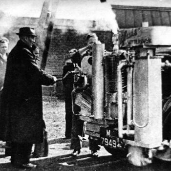 Winterswijk, 1940, gasgenerator van G.J. Nijhuis