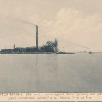 Ansichtkaart hoog water 1914 steenfabriek Copera te Spijk