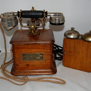 telefoon, metaal met hout 1900-1920