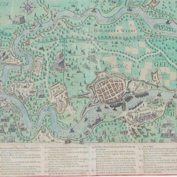 Topografische kaart  Bommelerwaard tijdens belegering Spaanse en Staatse troepen van Zaltbommel in 1599. Met verklaringen in diverse talen onderaan. Gekleurde gravure, J. Orlers, 1610.